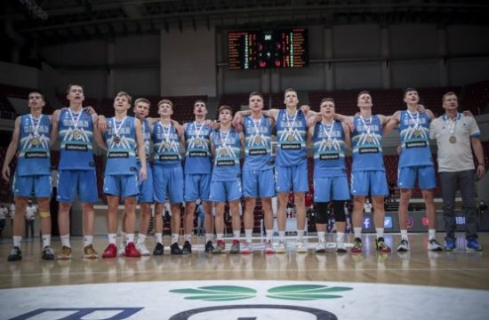 Slovenska košarkarska reprezentanca do 18 let