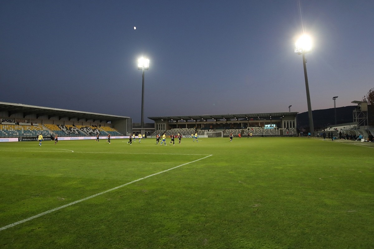 Hud incident v Kopru: pretepli športnega direktorja Radomelj