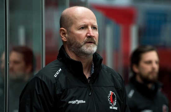 Presenečenje na Jesenicah, trener pomahal v slovo