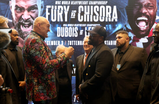 Tyson Fury v Derek Chisora