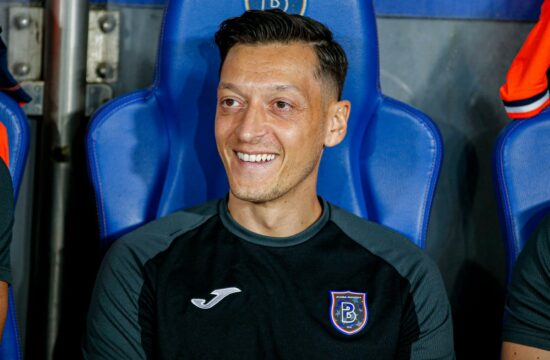 Mesut Özil končal športno pot?