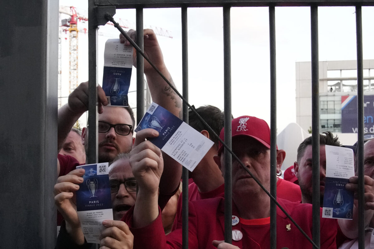 Uefa odgovorna za kaos pred finalom lige prvakov v Parizu