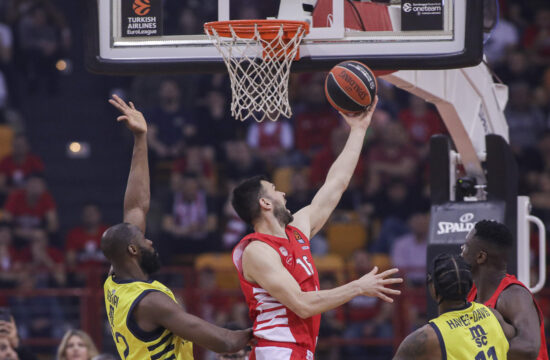Olympiacos Piraeus v Fenerbahce Beko Istanbul: Play Offs Game 2 - 2022/2023 Turkish Airlines EuroLeague
