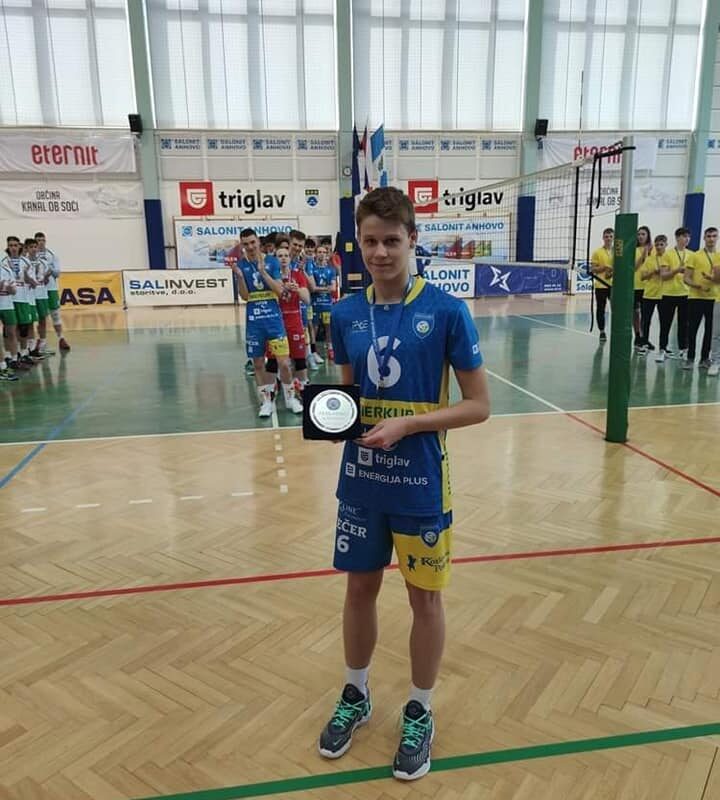 Presenečenje Mladi Nejc Najdič po igralne minute v ACH Volley? Sportklub