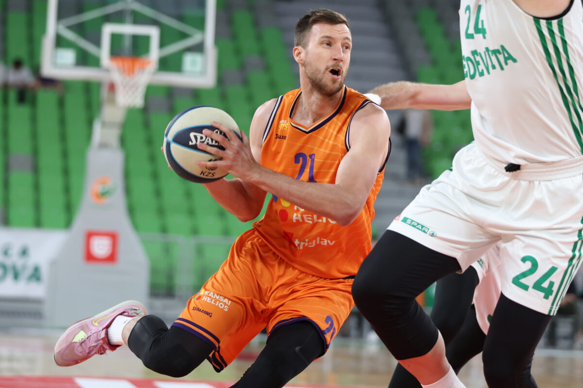 Odmevna selitev znotraj slovenske košarkarske lige