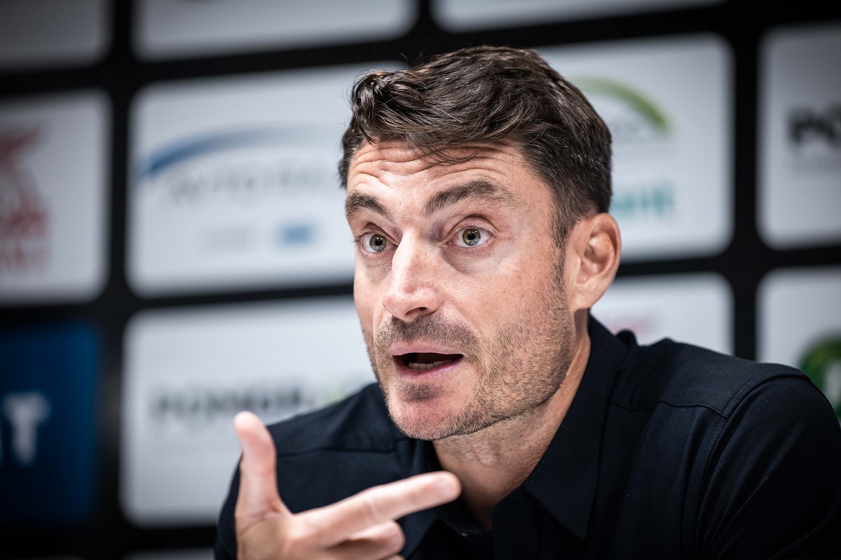 Albert Riera, mož beseda. In zrcalo za slovenski nogomet