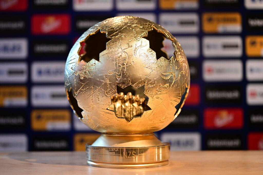 Pokal za naslov državnega nogometnega prvaka