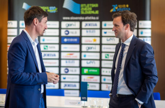 AZS z rekordnimi številkami in ambicioznimi načrti