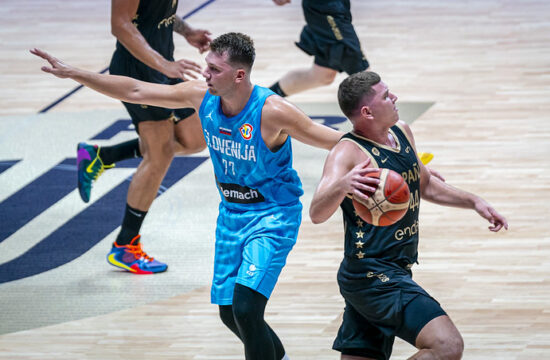 Luka Dončić, Španija - Slovenija