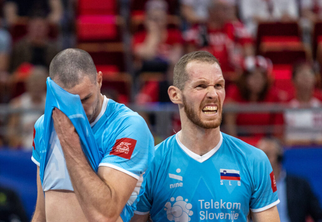 slovneija - japonska, slovenska odbojkarska reprezentanca,Tine Urnaut