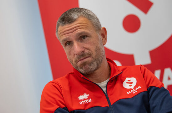 Sebastjan Cimirotić