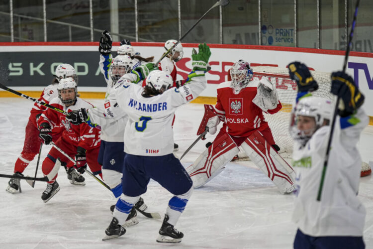 Slovenska ženska hokejska reprezentanca