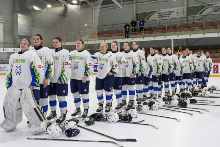 Slovenska ženska hokejska reprezentanca