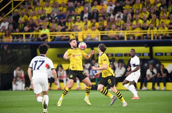 Borussia vodi, PSG zapravlja priložnosti in trese vratnice