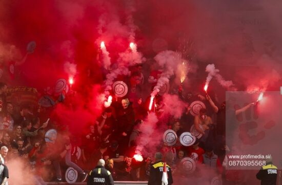Huda nesreča pred slavjem PSV (VIDEO)