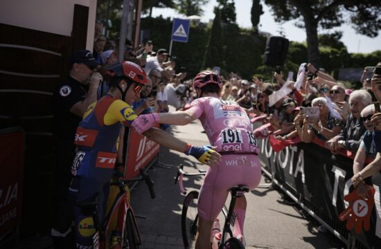 Giro d'Italia 2024 - Stage 15 - Manerba Del Garda, Livigno, Italy - 19 May 2024