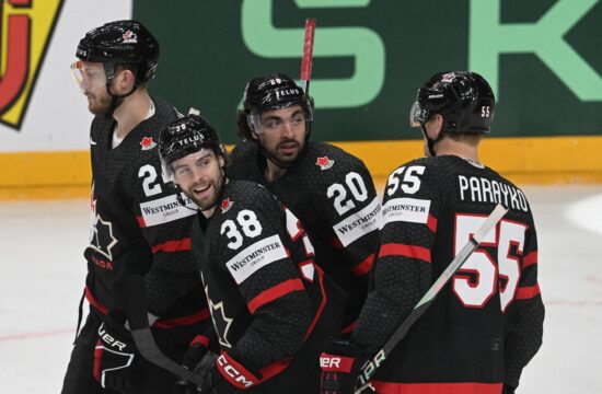 Kanada in Švica kot prvi v polfinale svetovnega prvenstva