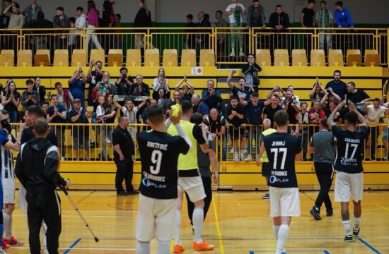 Slovenski prvaki z remijem začeli turnir lige prvakov