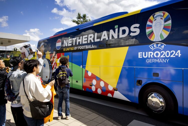 Nizozemski avtobus