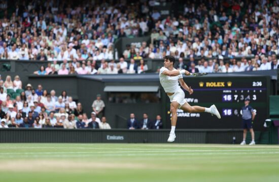 Carlos Alcaraz se qualifie pour la finale du tournoi de Wimbledon à Londres