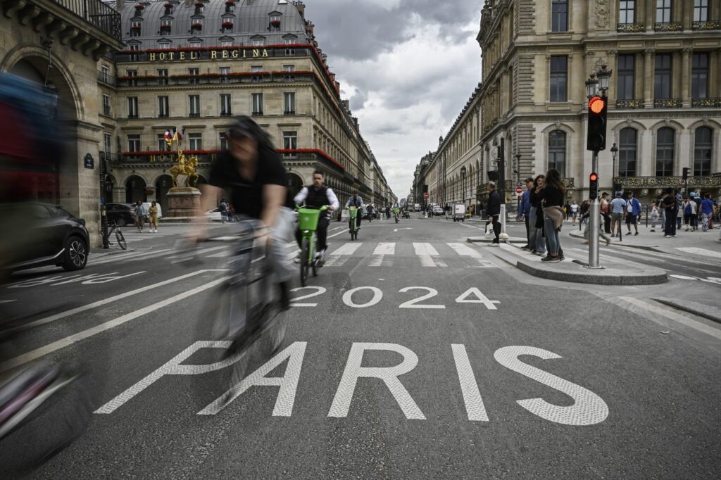 Paris 2024