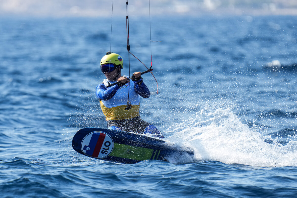 Toni Vodišek brez regat za medalje na SP na Portugalskem