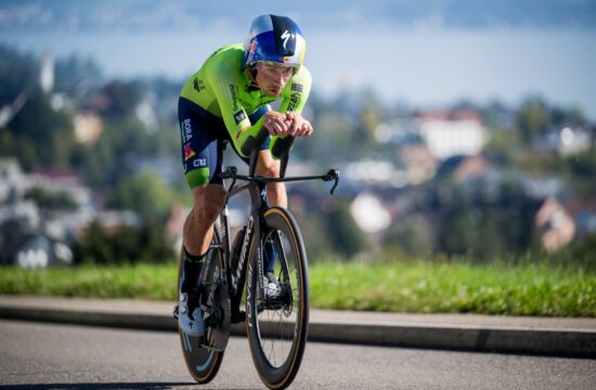 Primož Roglič se ni vmešal v boj za medalje, Evenepoel vnovič svetovni prvak