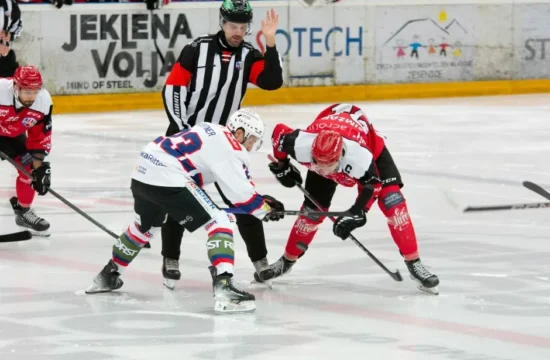 Ritten vnovič premočan za Jesenice