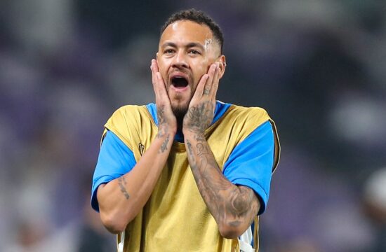 Neymar se vrača v domovino