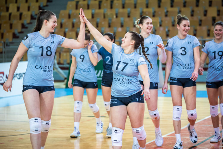 OTP banka Branik - Calcit Volley