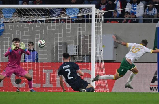 15.11.2024, xjrdrx, Fussball UEFA Nations League, Luxemburg - Bulgarien emspor, v.l. Tiago Pereira (Luxemburg), Seid Kor