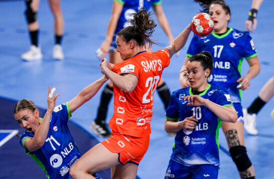 2024-12-05 Netherlands v Slovenia - EHF Euro 2024 Women's Main Round