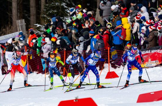 Tandem Fak-Repinc dolgo držal stik z velesilami