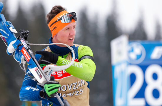 Zanesljiva zmaga Francozov, Slovenija daleč od vrha