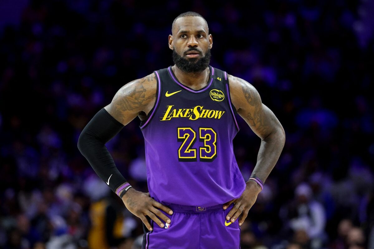 Na LeBronovo odločitev bo treba še počakati