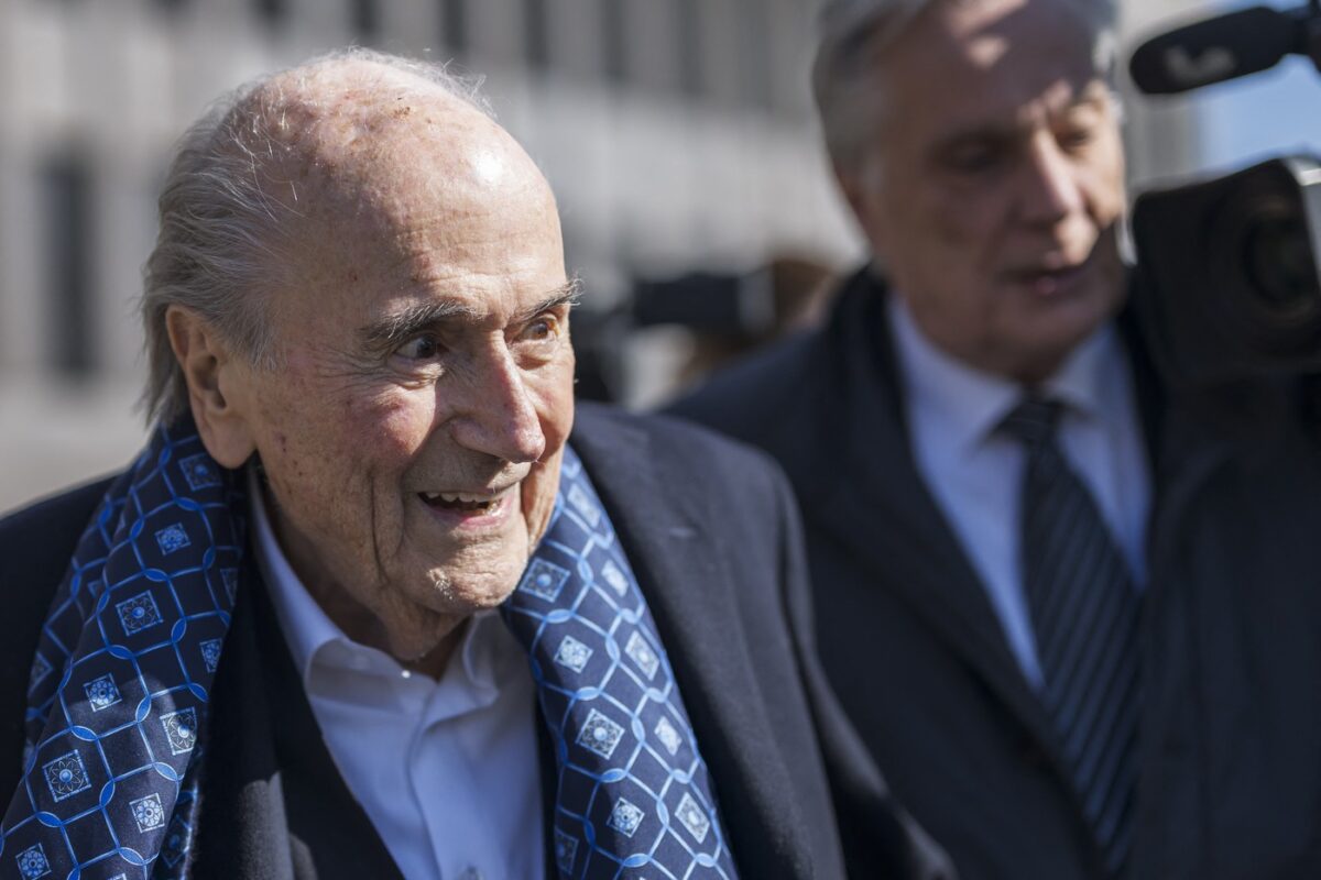 Blatter podprl idejo o bojkotu: Izogibajte se ZDA