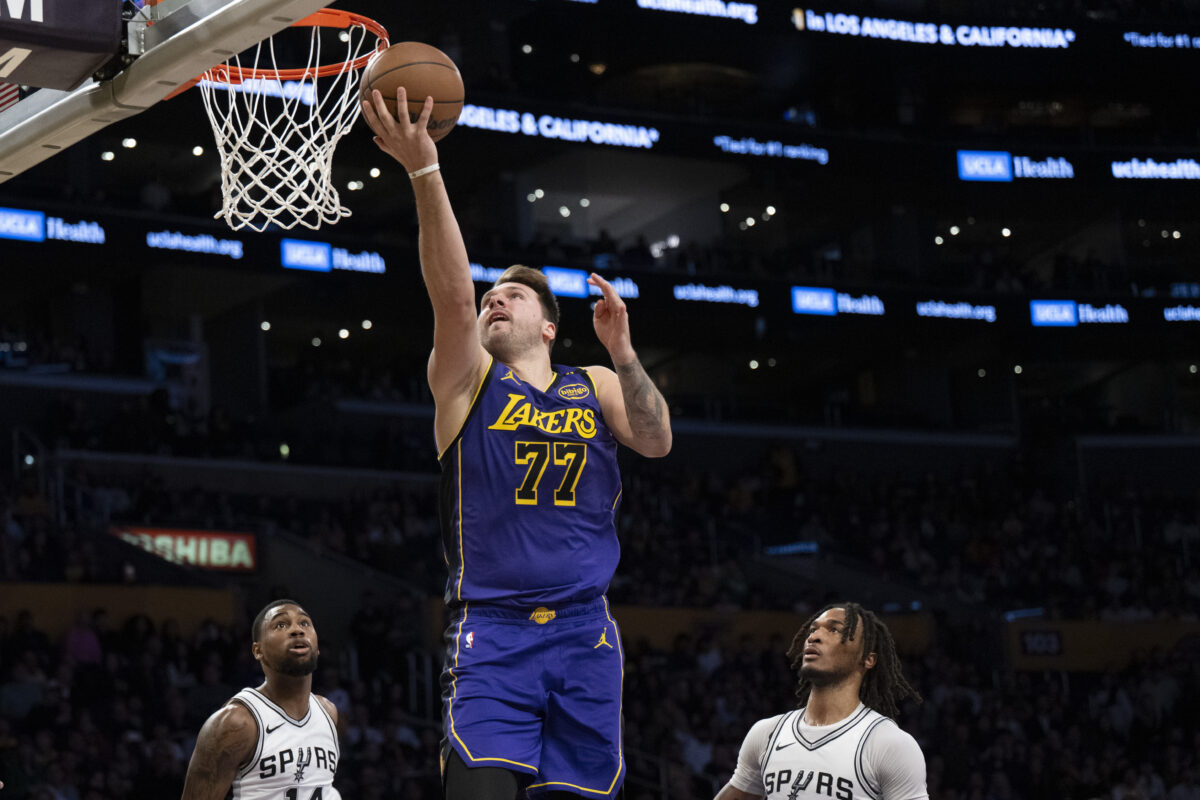 Lukova reakcija ob zgrešenem metu “zakurila” splet (VIDEO)