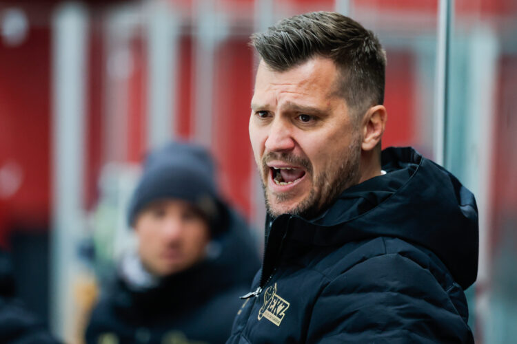 SIJ Acroni Jesenice-EK Die Zeller Eisbaren,