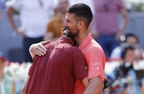 Matteo Arnaldi, Novak Đoković