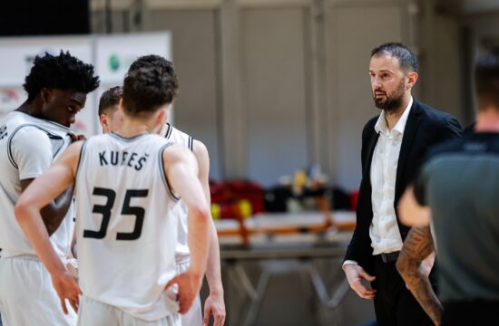 Ilirija namučila vodilno Budućnost