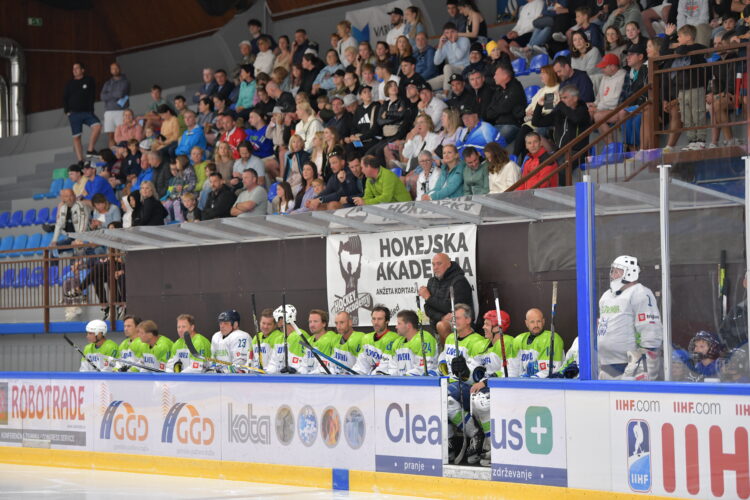 Bled, prenovljena ledena dvorana