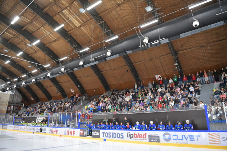 Bled, prenovljena ledena dvorana