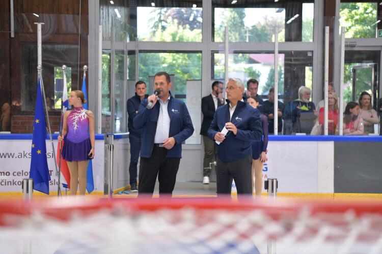 Bled, prenovljena ledena dvorana