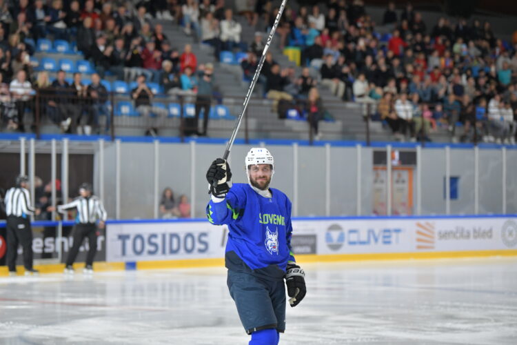 Bled, prenovljena ledena dvorana