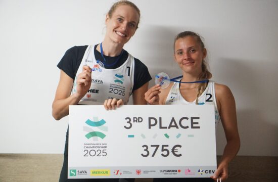 Maja Marolt Tjaša Kotnik