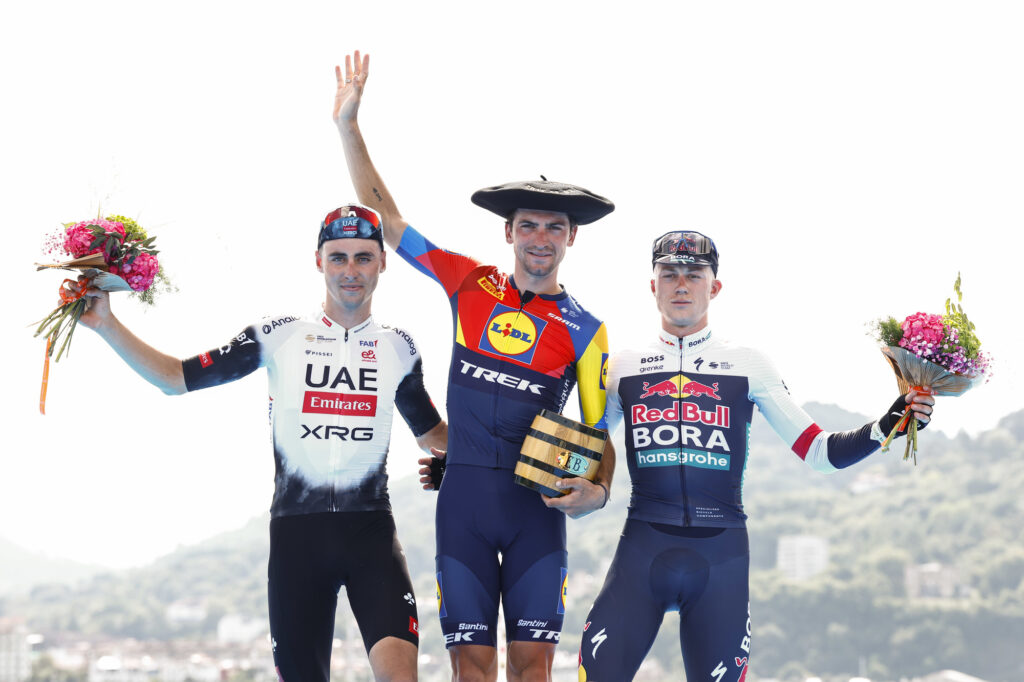 Jan Christen, Giulio Ciccone, Maxim Van Gils