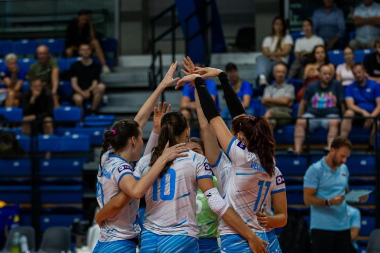 Slovenska ženska odbojkarska reprezentanca