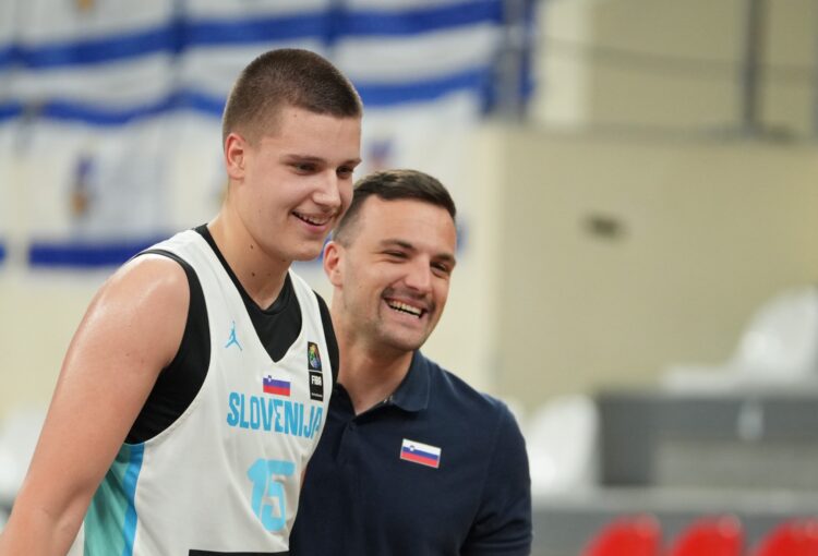 Slovenska košarkarska reprezentanca do 16 let