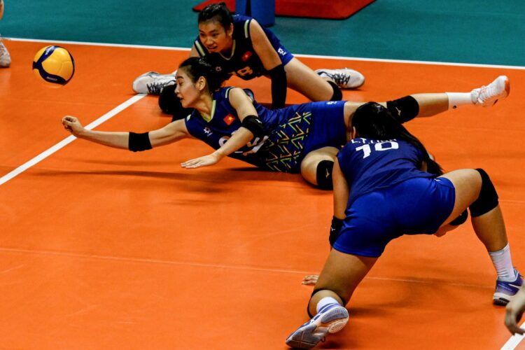 (SP)INDONESIA SURABAYA VOLLEYBALL WOMEN'S U21 WORLD CHAMPIONSHIP PRELIMINARY PHASE VIETNAM VS PUERTO RICO