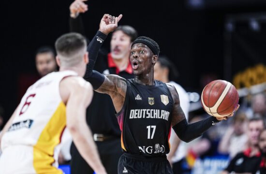 Dennis Schröder